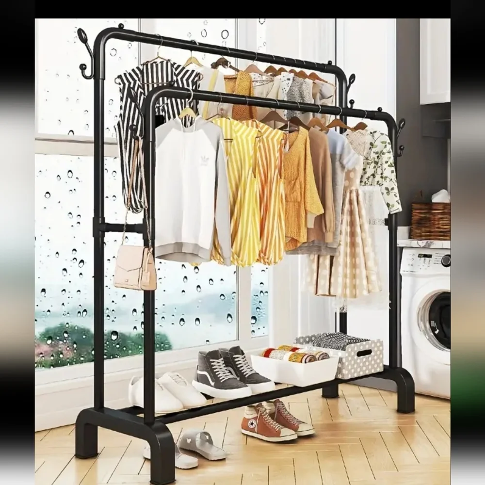 Black Metal/Plastic Clothing Rack
